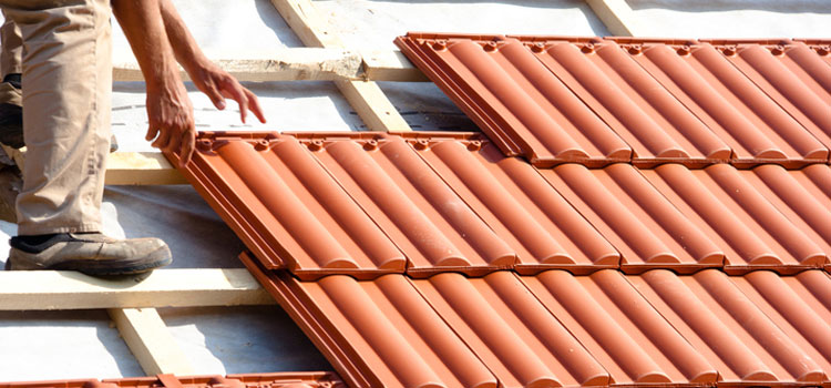 Replacing Damaged Roof Tiles